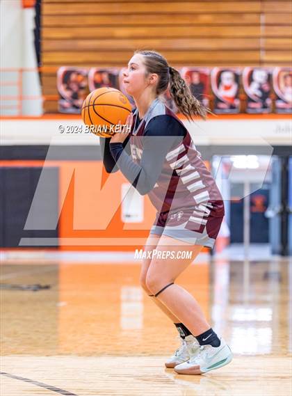 Thumbnail 3 in Dobyns Bennett @ Elizabethton photogallery.