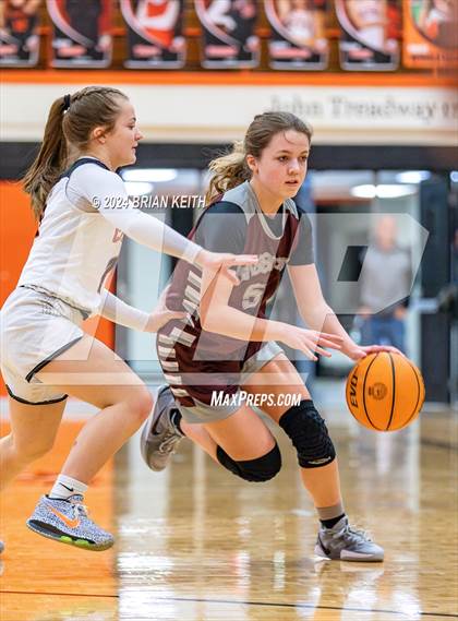 Thumbnail 2 in Dobyns Bennett @ Elizabethton photogallery.