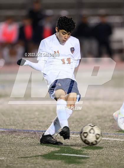 Thumbnail 3 in Madison vs Lee photogallery.