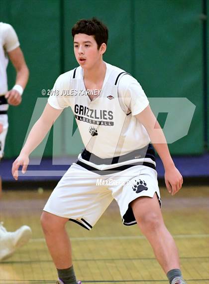 Thumbnail 3 in Desert Oasis vs Spring Valley photogallery.