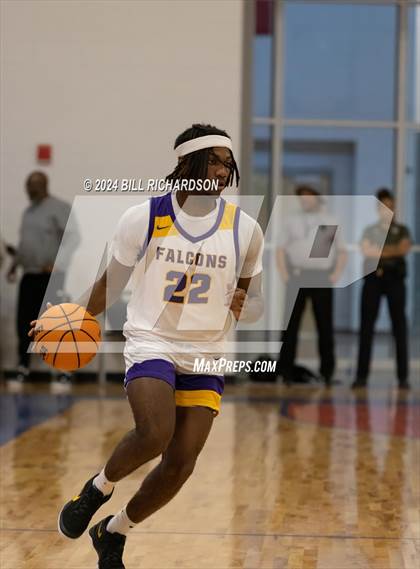 Thumbnail 1 in Columbus vs. Hattiesburg (River City Classic Tournament) photogallery.