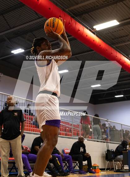 Thumbnail 2 in Columbus vs. Hattiesburg (River City Classic Tournament) photogallery.