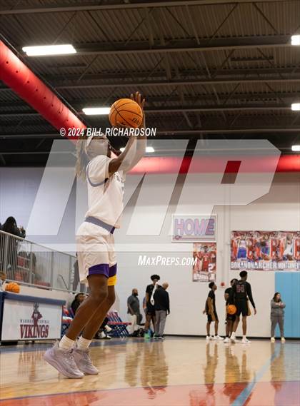 Thumbnail 2 in Columbus vs. Hattiesburg (River City Classic Tournament) photogallery.