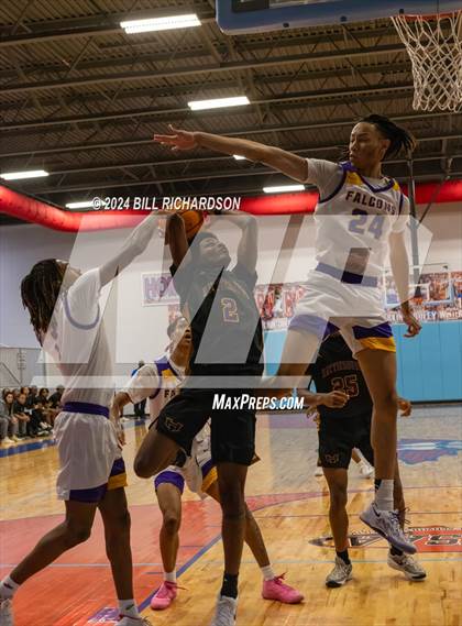 Thumbnail 2 in Columbus vs. Hattiesburg (River City Classic Tournament) photogallery.