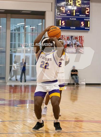 Thumbnail 3 in Columbus vs. Hattiesburg (River City Classic Tournament) photogallery.