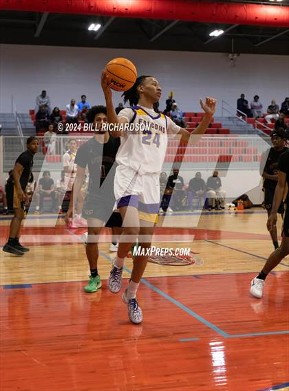 Thumbnail 2 in Columbus vs. Hattiesburg (River City Classic Tournament) photogallery.