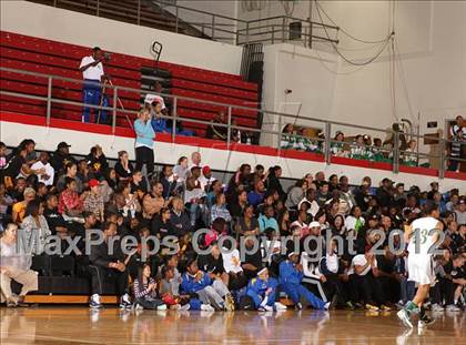 Thumbnail 2 in Windward vs. Long Beach Poly (Real Run Classic) photogallery.