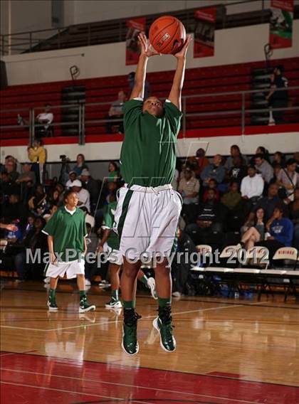 Thumbnail 1 in Windward vs. Long Beach Poly (Real Run Classic) photogallery.