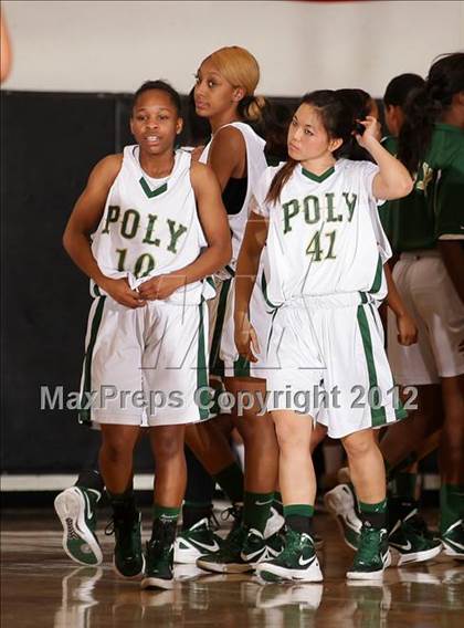 Thumbnail 1 in Windward vs. Long Beach Poly (Real Run Classic) photogallery.