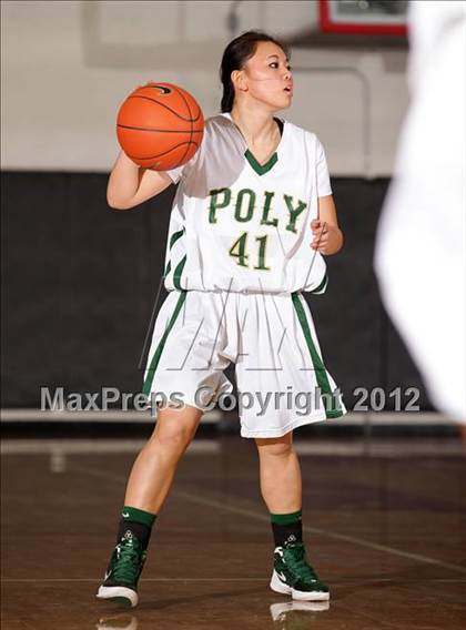 Thumbnail 1 in Windward vs. Long Beach Poly (Real Run Classic) photogallery.