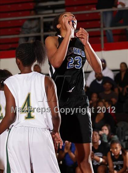 Thumbnail 1 in Windward vs. Long Beach Poly (Real Run Classic) photogallery.