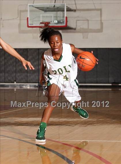 Thumbnail 3 in Windward vs. Long Beach Poly (Real Run Classic) photogallery.