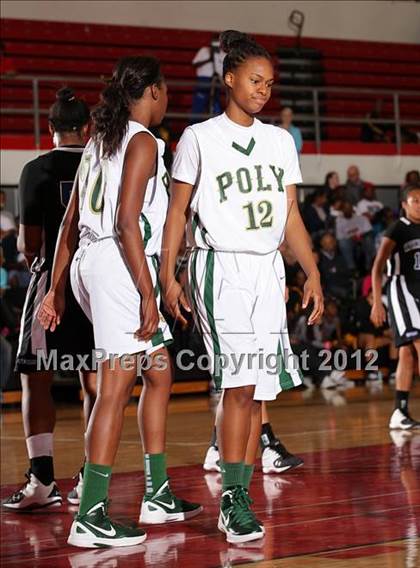 Thumbnail 3 in Windward vs. Long Beach Poly (Real Run Classic) photogallery.