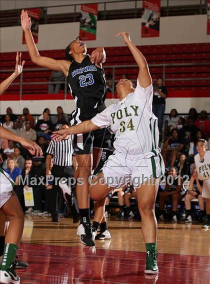 Thumbnail 2 in Windward vs. Long Beach Poly (Real Run Classic) photogallery.