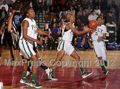 Thumbnail 2 in Windward vs. Long Beach Poly (Real Run Classic) photogallery.