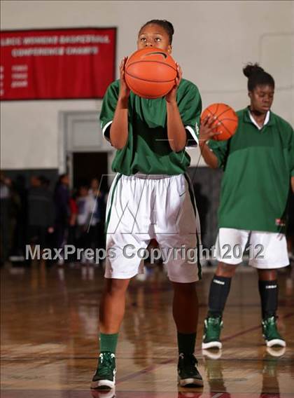 Thumbnail 3 in Windward vs. Long Beach Poly (Real Run Classic) photogallery.