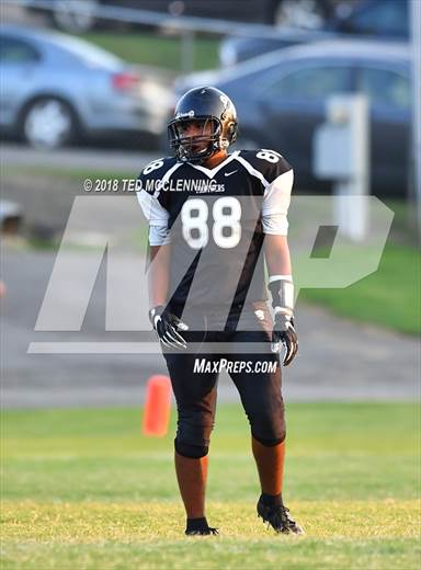 null - Photo 01