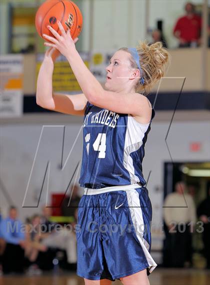 Thumbnail 2 in Brookville vs Cranberry Area (District IX AA Semifinal) photogallery.
