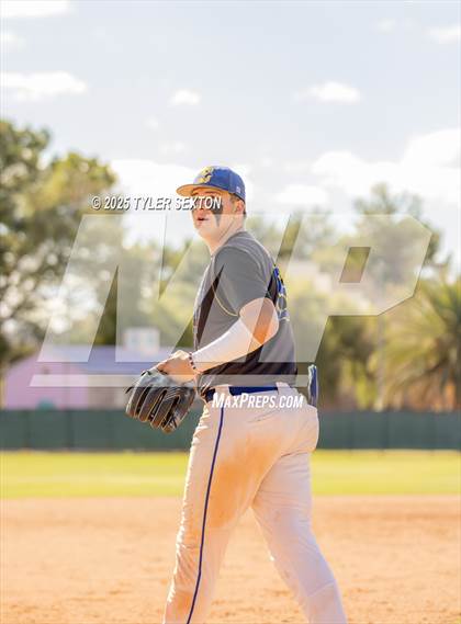 Thumbnail 2 in Yuma vs. Sahuarita (Lancer Classic) photogallery.