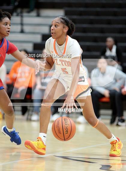 Thumbnail 2 in Sam Houston vs Haltom photogallery.