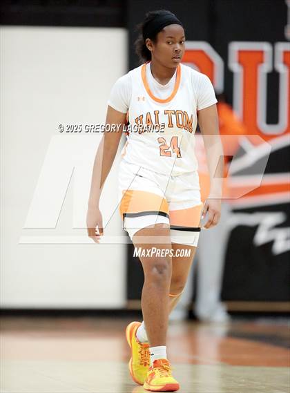 Thumbnail 1 in Sam Houston vs Haltom photogallery.