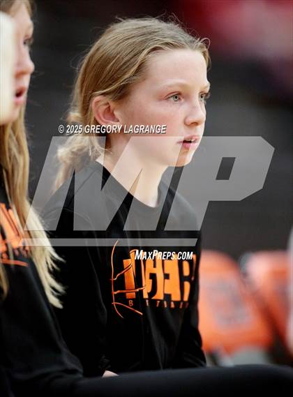 Thumbnail 1 in Sam Houston vs Haltom photogallery.