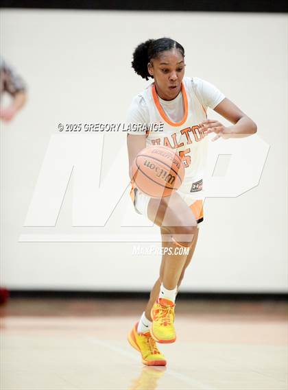 Thumbnail 2 in Sam Houston vs Haltom photogallery.