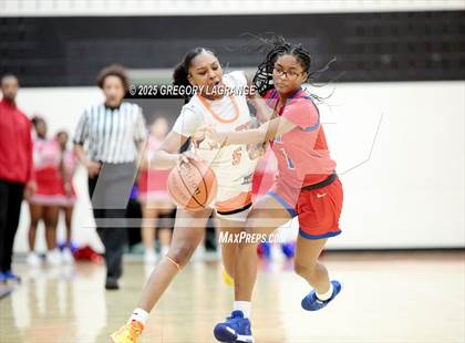 Thumbnail 3 in Sam Houston vs Haltom photogallery.