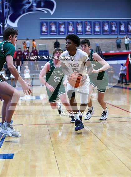 Thumbnail 1 in Plano vs. Prosper (UIL 6A Bi-District) photogallery.