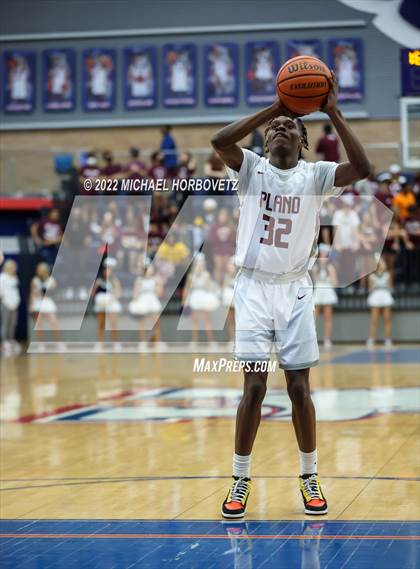 Thumbnail 3 in Plano vs. Prosper (UIL 6A Bi-District) photogallery.