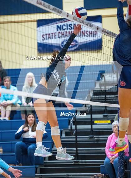 Thumbnail 3 in Asheville Christian Academy vs. Davidson Day (NCISAA 3A Final) photogallery.