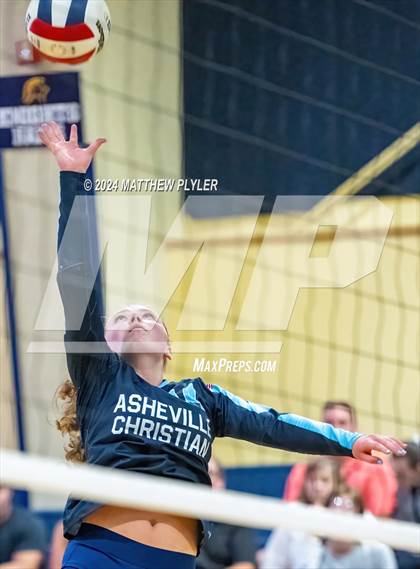 Thumbnail 3 in Asheville Christian Academy vs. Davidson Day (NCISAA 3A Final) photogallery.