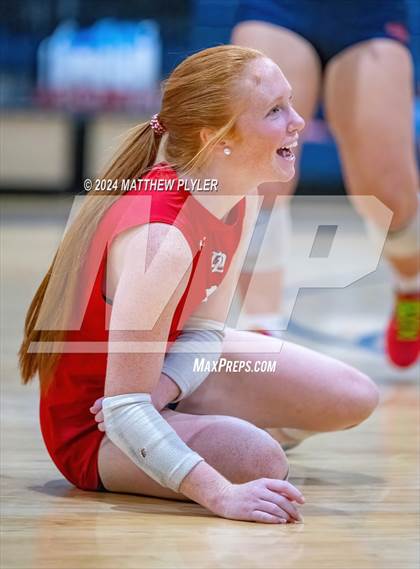 Thumbnail 2 in Asheville Christian Academy vs. Davidson Day (NCISAA 3A Final) photogallery.