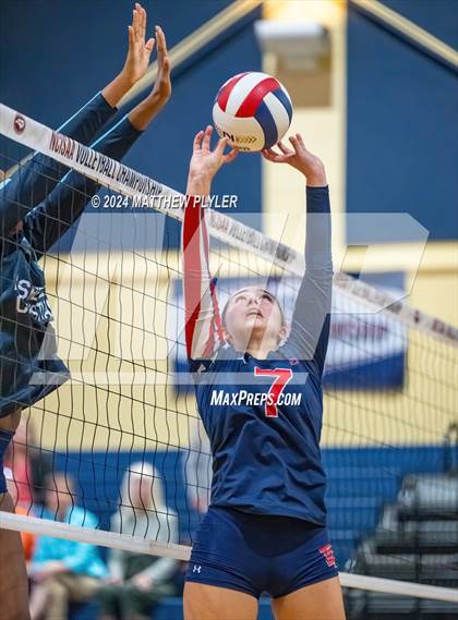 Thumbnail 2 in Asheville Christian Academy vs. Davidson Day (NCISAA 3A Final) photogallery.