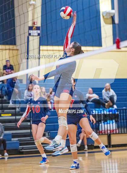 Thumbnail 2 in Asheville Christian Academy vs. Davidson Day (NCISAA 3A Final) photogallery.