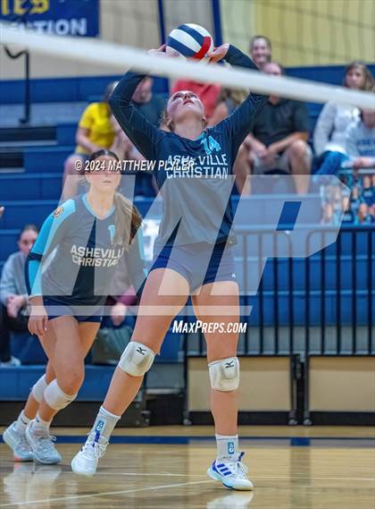 Thumbnail 3 in Asheville Christian Academy vs. Davidson Day (NCISAA 3A Final) photogallery.