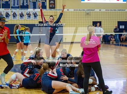 Thumbnail 3 in Asheville Christian Academy vs. Davidson Day (NCISAA 3A Final) photogallery.