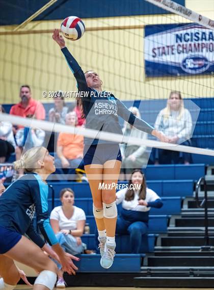 Thumbnail 1 in Asheville Christian Academy vs. Davidson Day (NCISAA 3A Final) photogallery.