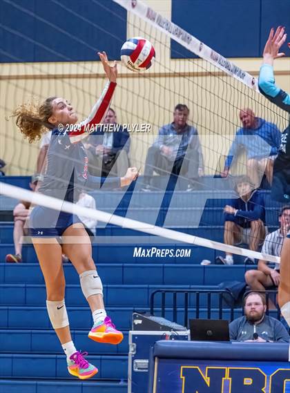 Thumbnail 3 in Asheville Christian Academy vs. Davidson Day (NCISAA 3A Final) photogallery.
