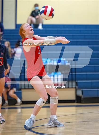 Thumbnail 2 in Asheville Christian Academy vs. Davidson Day (NCISAA 3A Final) photogallery.