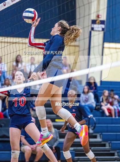 Thumbnail 2 in Asheville Christian Academy vs. Davidson Day (NCISAA 3A Final) photogallery.