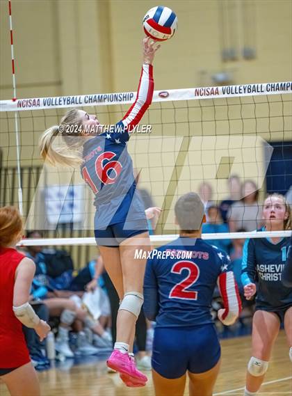 Thumbnail 3 in Asheville Christian Academy vs. Davidson Day (NCISAA 3A Final) photogallery.