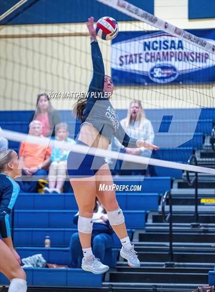 Thumbnail 3 in Asheville Christian Academy vs. Davidson Day (NCISAA 3A Final) photogallery.