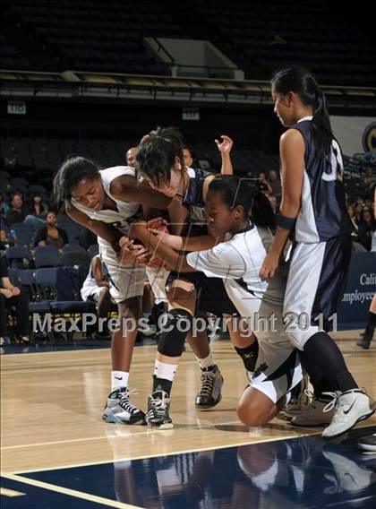 Thumbnail 3 in Redlands Adventist Academy vs. Rolling Hills Prep (CIF SS 6A Final) photogallery.