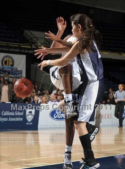 Thumbnail 1 in Redlands Adventist Academy vs. Rolling Hills Prep (CIF SS 6A Final) photogallery.