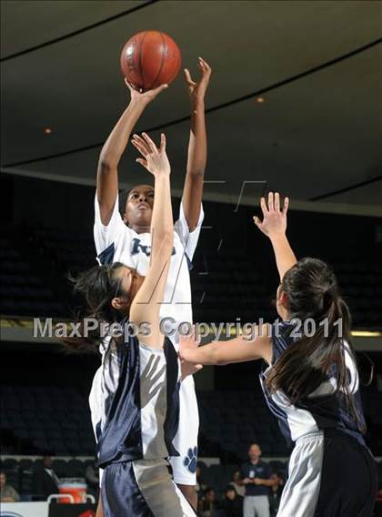 Thumbnail 2 in Redlands Adventist Academy vs. Rolling Hills Prep (CIF SS 6A Final) photogallery.