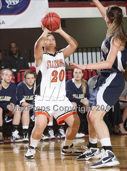 Thumbnail 2 in Bishop McGuinness vs. Southwest Onslow (NCHSAA 1A Final) photogallery.