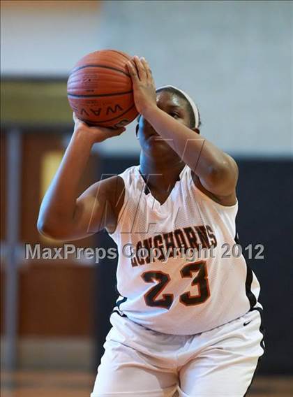 Thumbnail 2 in JV: Pope @ Kell photogallery.