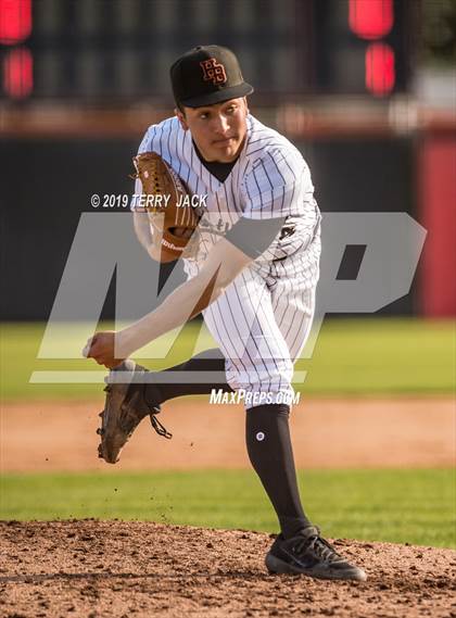 Thumbnail 3 in JSerra Catholic @ Huntington Beach  photogallery.