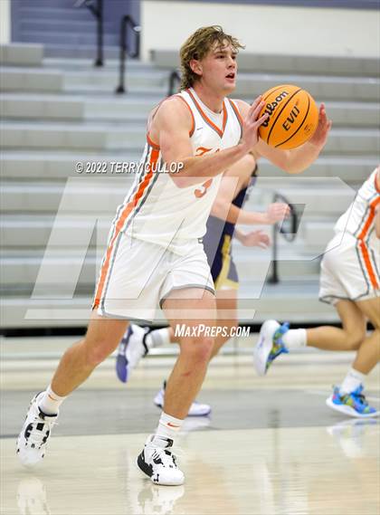 Thumbnail 1 in Copper Hills vs. Skyridge (Falcon Classic) photogallery.